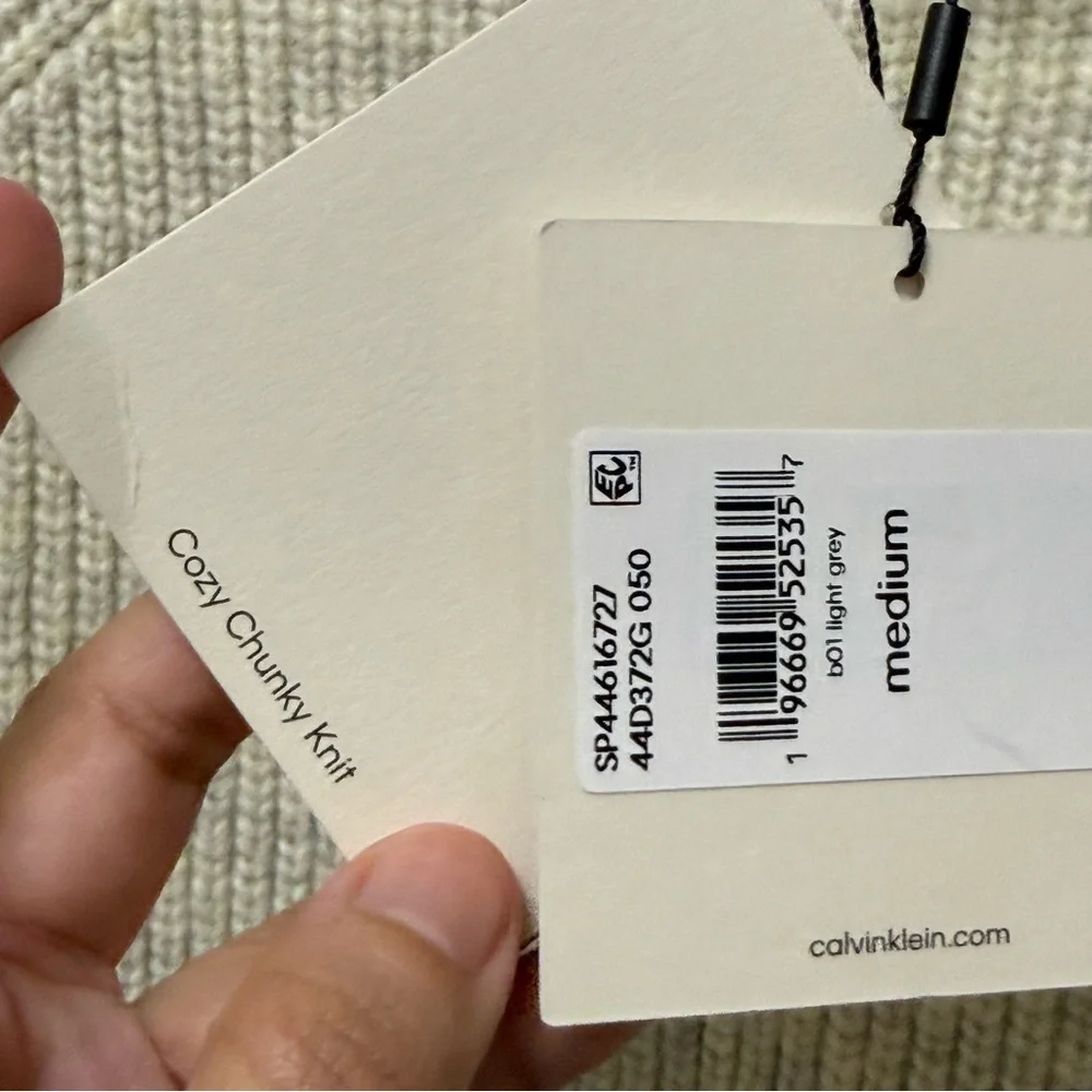 Calvin Klein mock neck cozy chunky sweater - Picture 4 of 7